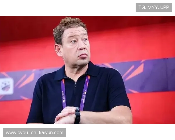 申花背负重压，斯卢茨基能否引领球队复苏？，斯卢茨克