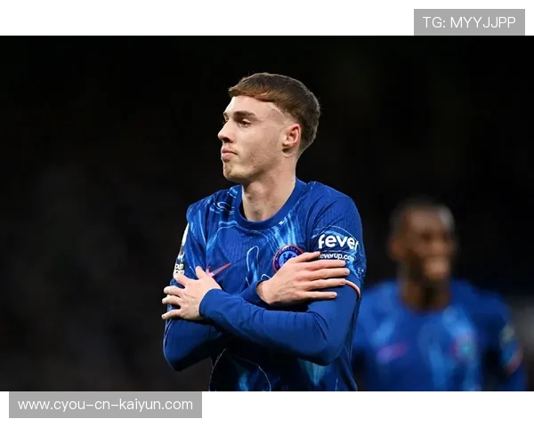 切尔西帕尔默禁区内轻巧卸球后快速劲射破门,成就惊艳时刻 切尔西帕尔默禁区内轻巧卸球后快速劲射破门,成就惊艳时刻